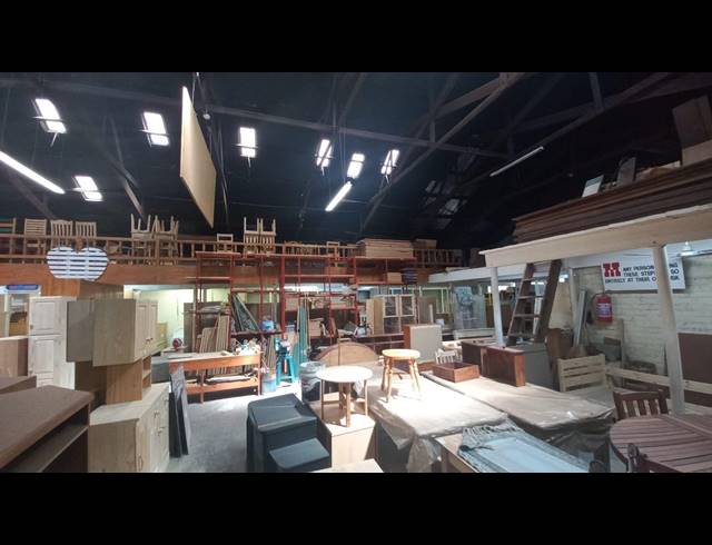 400M² WAREHOUSE FOR SALE IN FORDSBURG